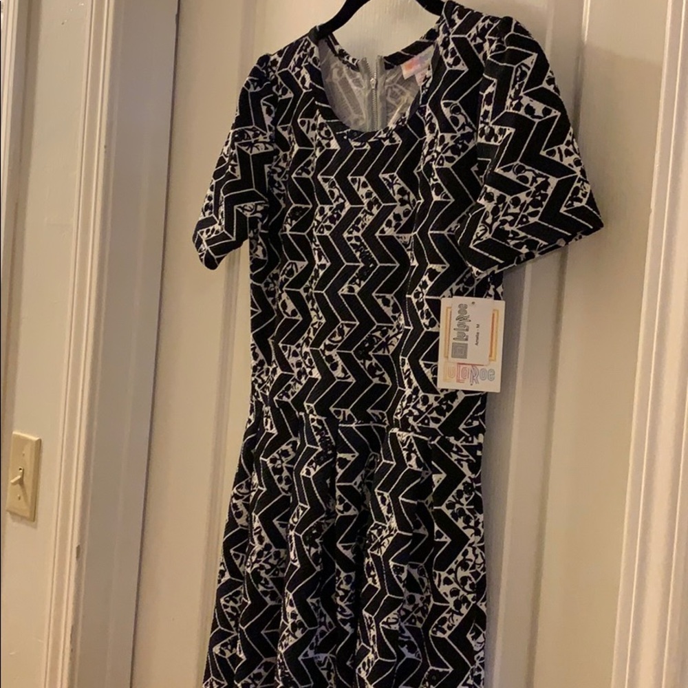 LuLaRoe Amelia dress